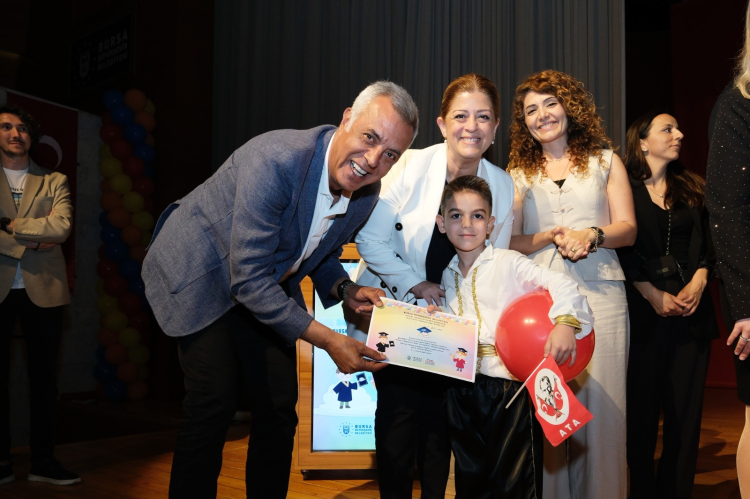Personel Kreşi'nde yıl sonu heyecanı