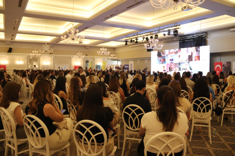 Dünya Kadın Mühendisler Günü’nde TÜMKAD’dan Görkemli Program…