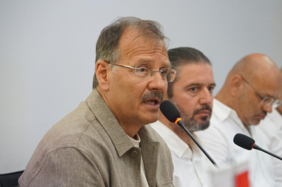 TR Düşünce Kulübü Çay-Simit Programına Hakan Çavuşoğlu Konuk Oldu