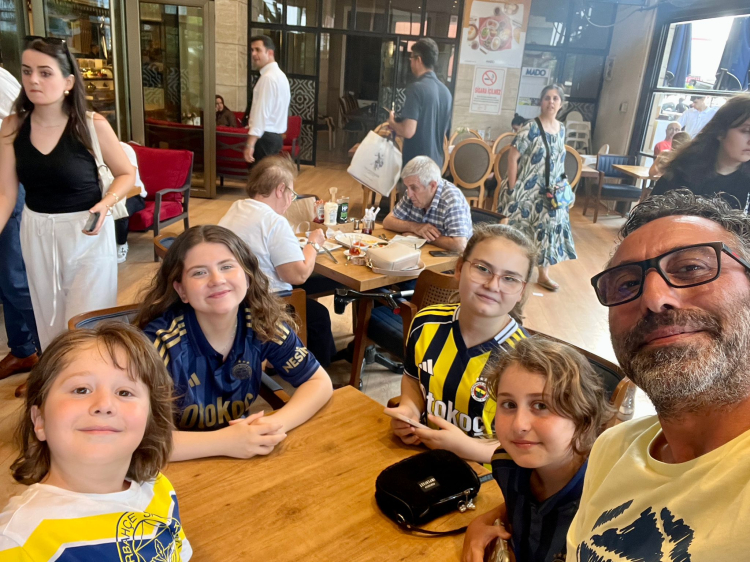 Finansçı Fenerbahçeliler Derneği