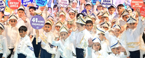 Bursa Yıldırım’da 600 çocuk için klasik araçlı sünnet şöleni