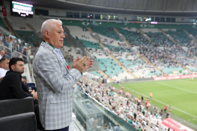 Büyükşehir ile gençlere Bursaspor sevgisi aşılanıyor
