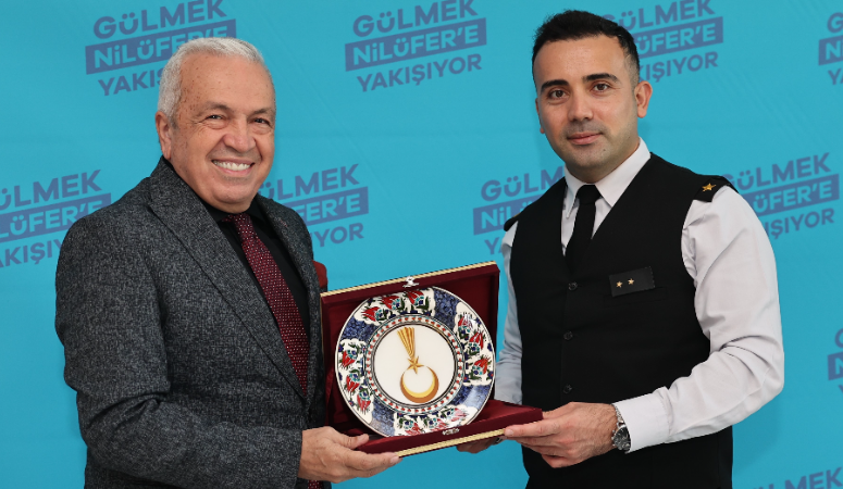 Nilüfer Belediye Başkanı Şadi Özdemir, Nilüfer İlçe Jandarma Komutanı Jandarma