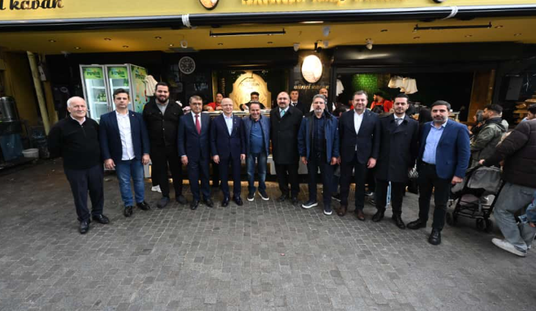 AK Parti Bursa İl Başkanı Davut Gürkan, Bursa Esnaf ve