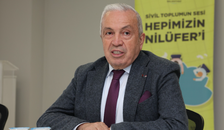 Nilüfer Belediye Başkanı Şadi Özdemir, ilçede faaliyet gösteren mahalle kadın