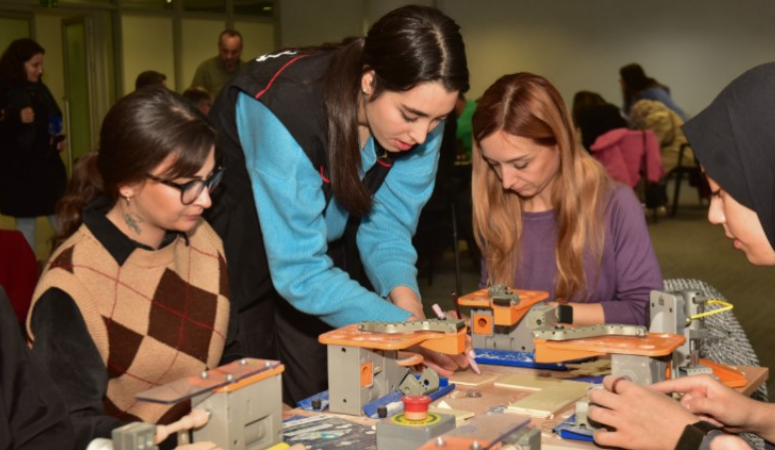Bursa Büyükşehir Belediyesi’nin toplumsal cinsiyet konusundaki kalıp yargıları sorgulamak ve
