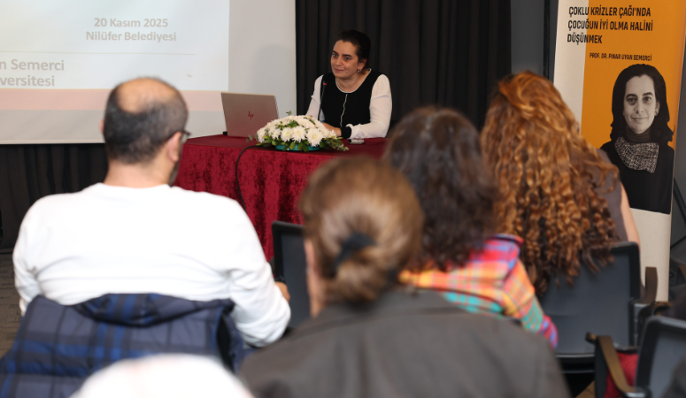 ​Nilüfer Belediyesi ile Tarih Vakfı’nın düzenlediği etkinlikte konuşan İstanbul Bilgi