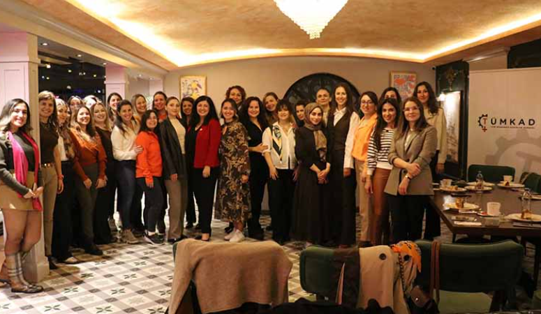 Tüm Mühendis Kadınlar Derneği (TÜMKAD), üyelerine yönelik bilgilendirme toplantılarına devam