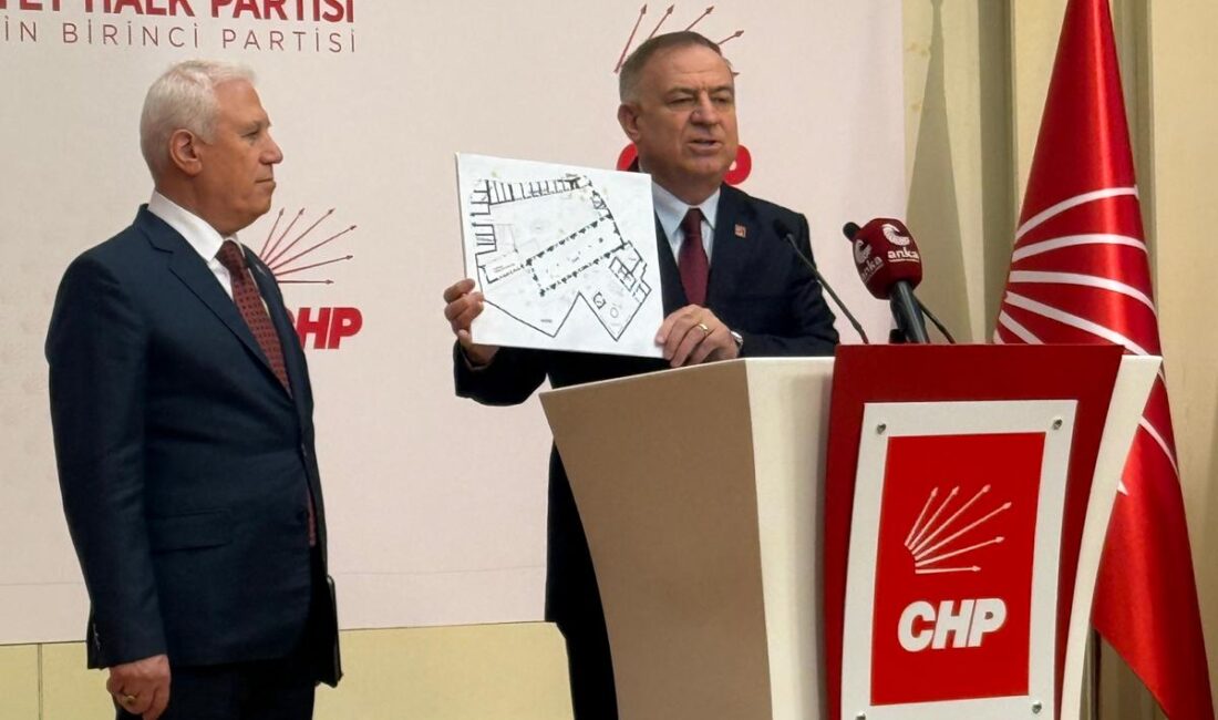 Bursa Büyükşehir Belediye Başkan Mustafa Bozbey, CHP Genel Başkan Yardımcısı