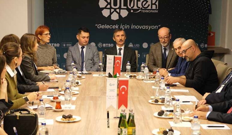 ULUTEK Teknopark’ta gerçekleştirilen Üniversite-Sanayi İş Birliği Programı, Bursa’nın teknoloji üretme