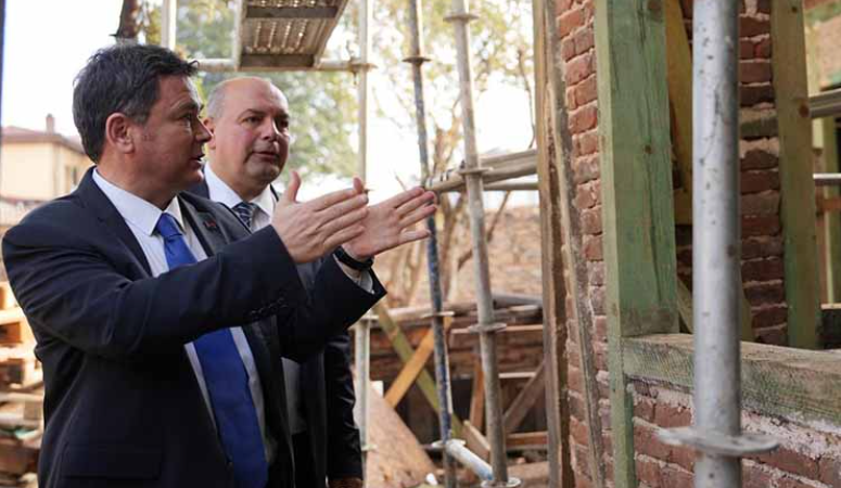 Evliya Çelebi’nin "ruhaniyetli şehir" diye anlattığı, Tanpınar’ın Bursa’da Zaman’ına ilham