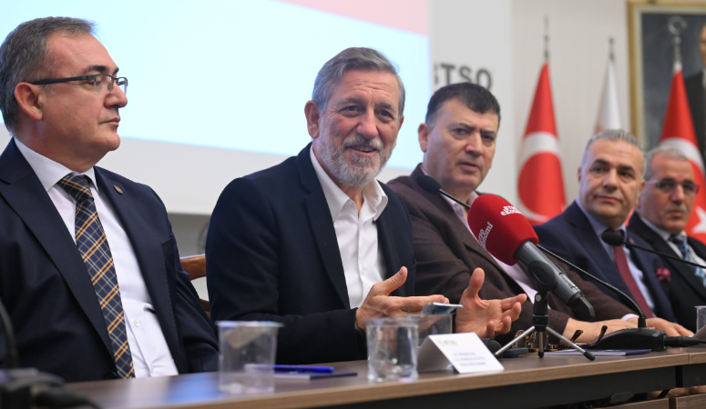 Eğitim sektörü istişare toplantısına katılan BTSO Yönetim Kurulu Başkanı İbrahim