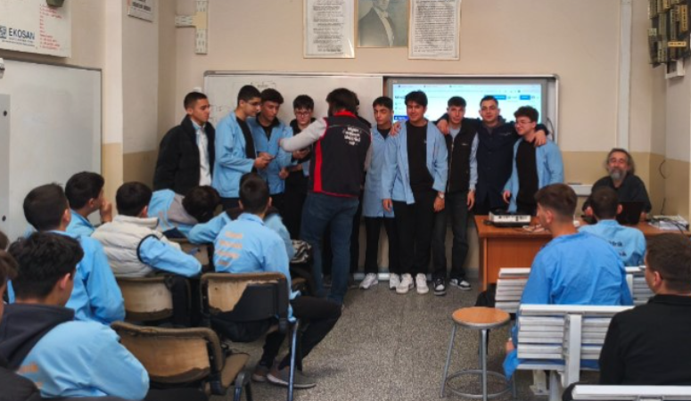 Bursa Büyükşehir Belediyesi’nin Marmara Belediyeler Birliği koordinasyonunda düzenlediği  ‘E-Atıksız