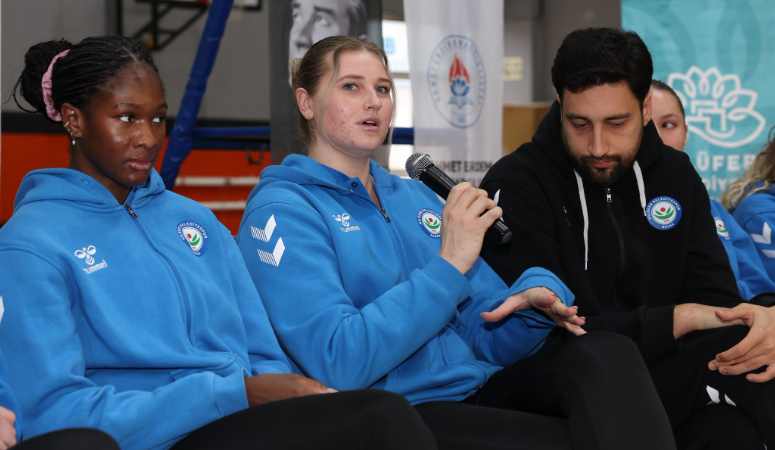 Nilüfer Belediyespor Eker Kadın Voleybol A Takımı, Ahmet Erdem Anadolu