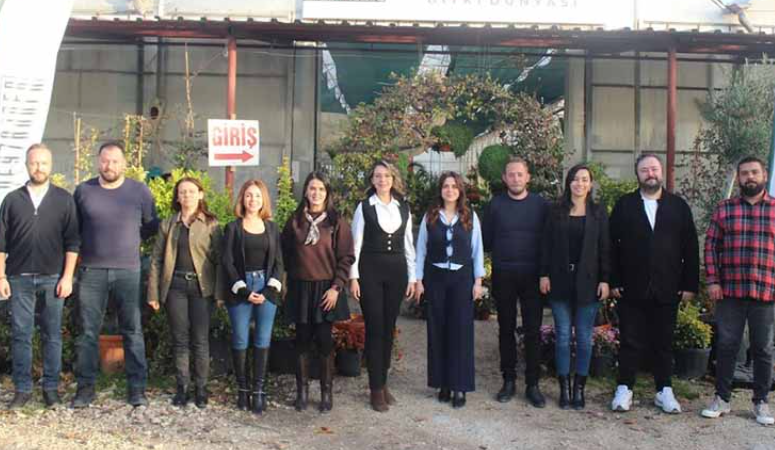Doğal kaynakların hızla tükendiği ve şehirlerin adeta beton yığınlarına dönüştüğü