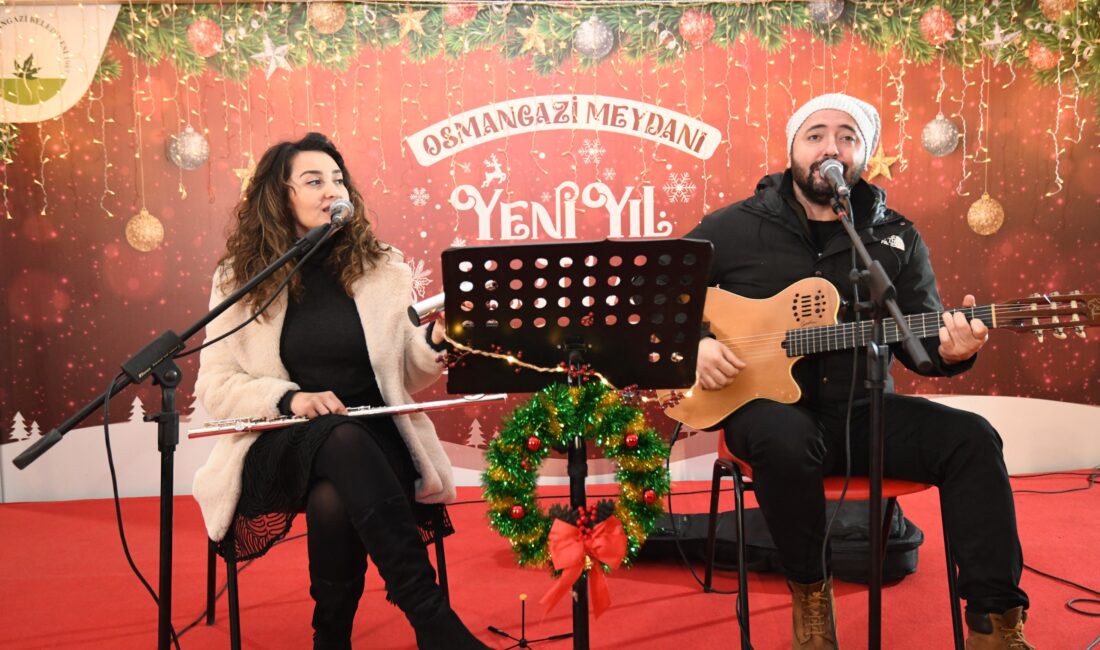 Osmangazi Belediyesi, Yeni Yıl Festivali kapsamında düzenlediği akustik konserle soğuk