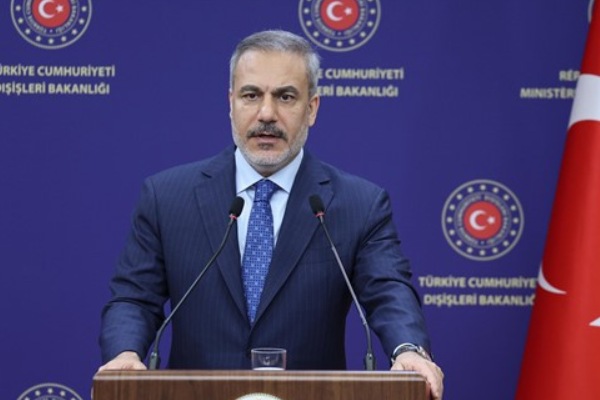 Dışişleri Bakanı Hakan Fidan, Kosova Başbakan Yardımcısı, Dışişleri ve Diaspora