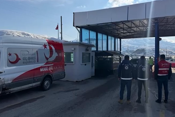 İçişleri Bakanı Ali Yerlikaya, 81 ilde göçmen kaçakçılığı organizatörlerine yönelik
