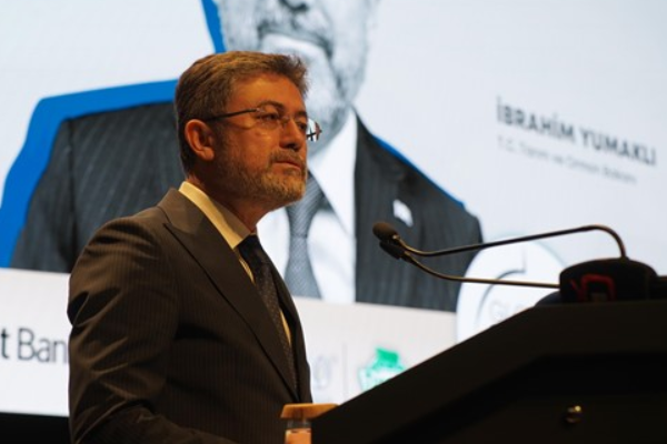 Tarım ve Orman Bakanı İbrahim Yumaklı, 2023 yılında Emine Erdoğan’ın