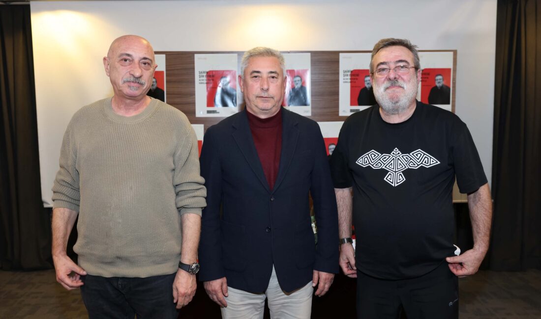 Nilüfer Belediyesi’nin düzenlediği “Şairin Şiir Evreni” söyleşisine konuk olan şair
