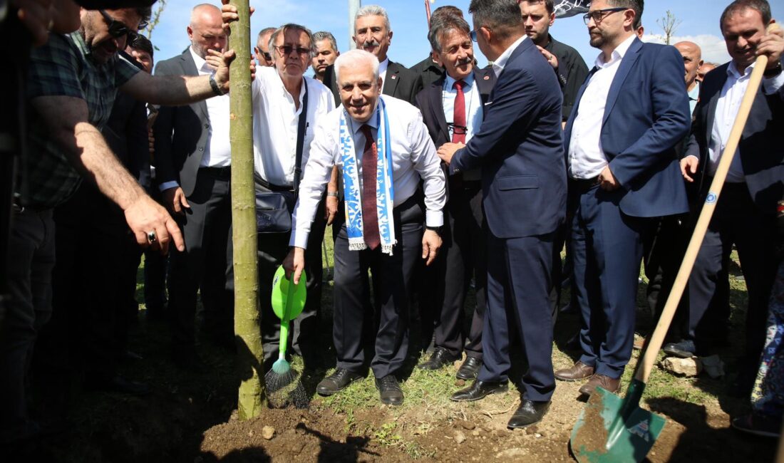  Bursa Büyükşehir Belediyesi, kentin simgesi olan ‘Yeşil Bursa’ kimliğini