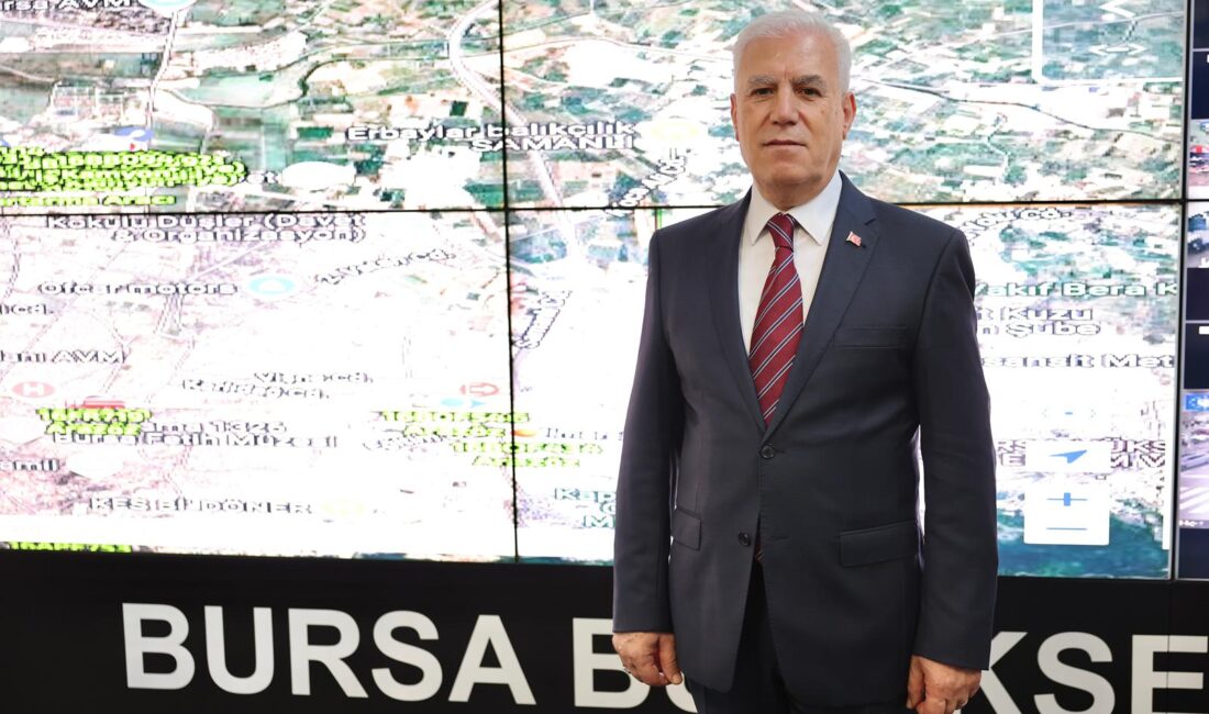 Bursa Büyükşehir Belediye Başkanı Mustafa Bozbey, gece saatlerinden itibaren etkili