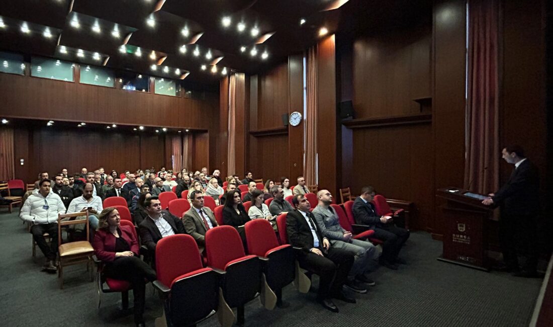 BUSKİ Genel Müdürlüğü çalışanlarına yönelik olarak düzenlenen ‘Sürdürülebilir Su Yönetimi