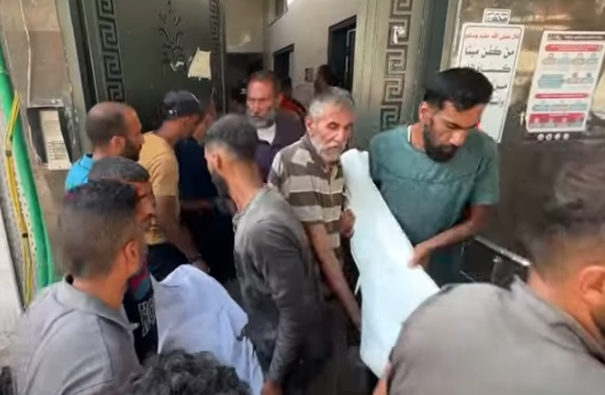 Gazze'deki hastanelere göre, Cumartesi günü İsrail saldırılarında en az 12