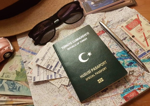 Mühendis ve mimarlara yeşil pasaport verilmesini öngören kanun teklifi Türkiye