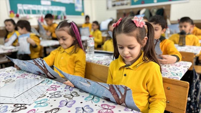 Okul öncesi, ilkokul, ortaokul ve lisede okuyan öğrenciler, 16 Ocak'ta