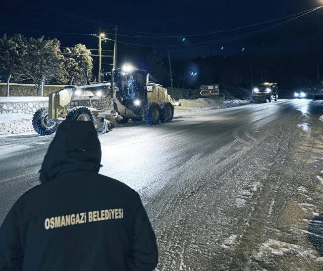 Yeni yılın ilk saatlerinden itibaren vatandaşların rahat ulaşımı adına etkin