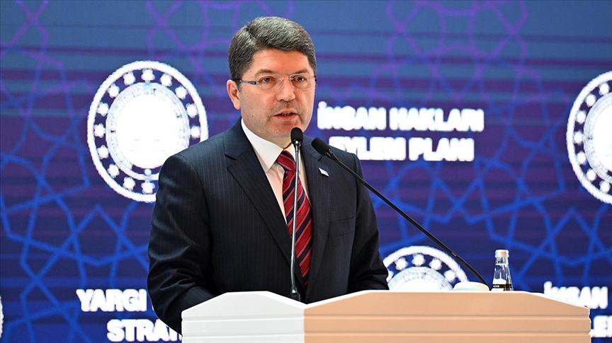 Adalet Bakanı Yılmaz Tunç, Bartın’da gerçekleştirilen TOKİ Sosyal Konut Kura