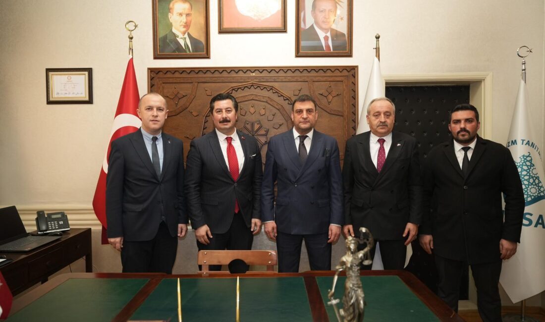 Yenişehir Belediye Başkanı Ercan Özel, MHP Bursa İl Başkanı Muhammet