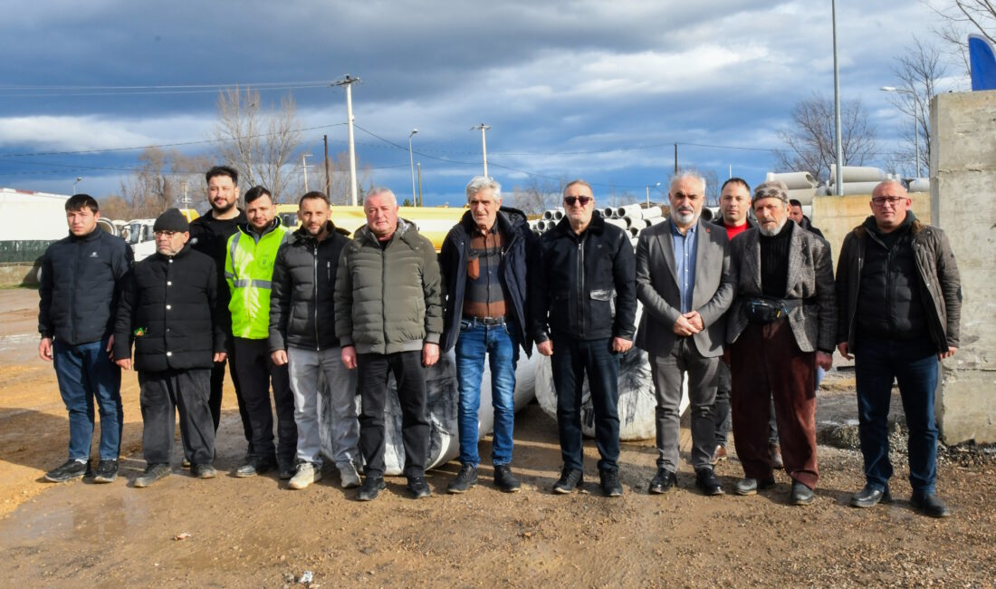Bursa’da kırsal kalkınmaya büyük önem veren Büyükşehir Belediyesi, yem desteğiyle