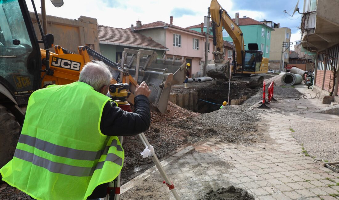 Bursa’nın güçlü bir altyapıya kavuşması için yatırımlarını tüm ilçelerde sürdüren