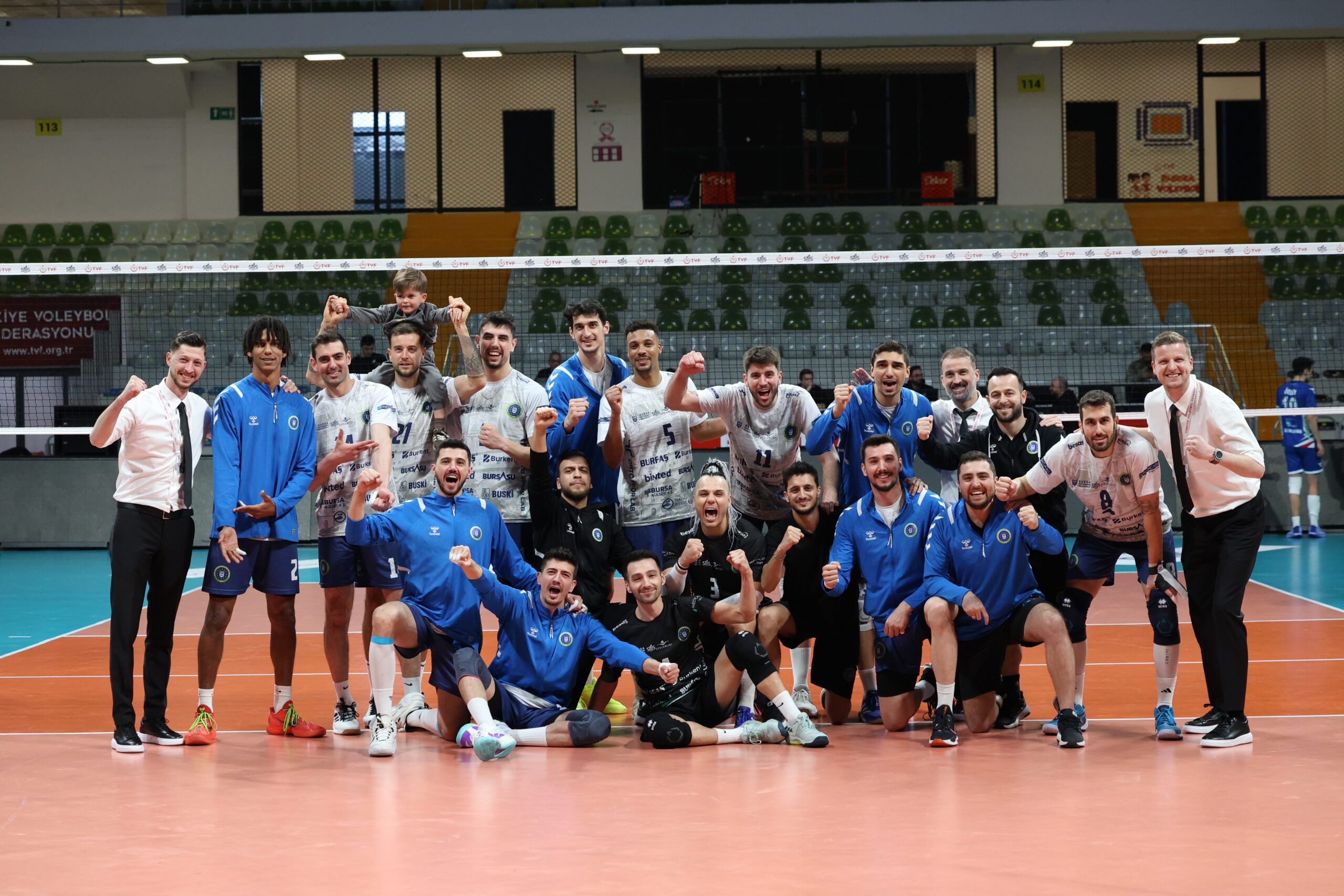 SMS Grup Efeler Ligi’nin 21. haftasında Bursa Büyükşehir Belediyespor, sahasında
