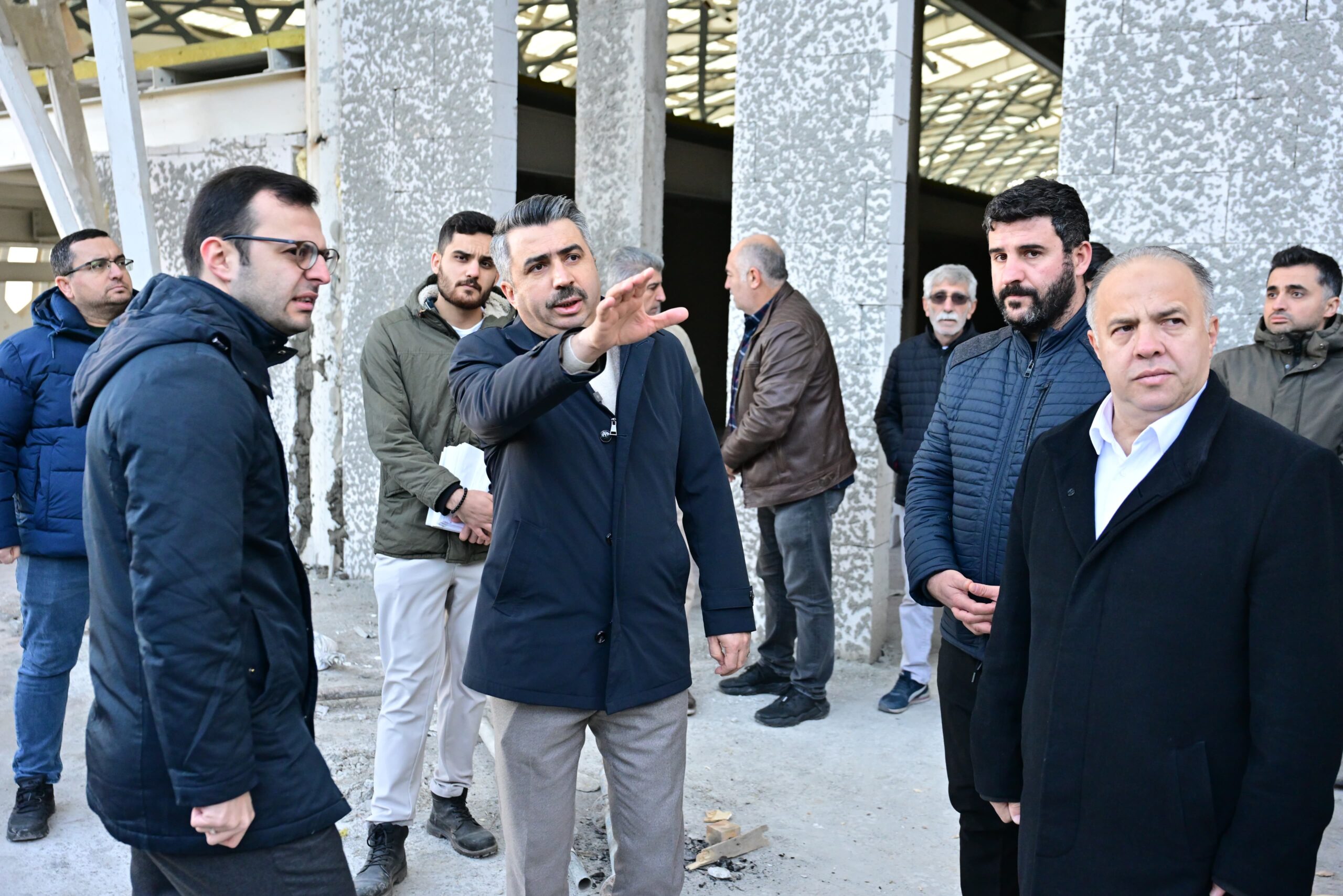 Yıldırım Belediyesi, Piremir Pazar Yeri’ni 5 yıldızlı gençlik ve spor