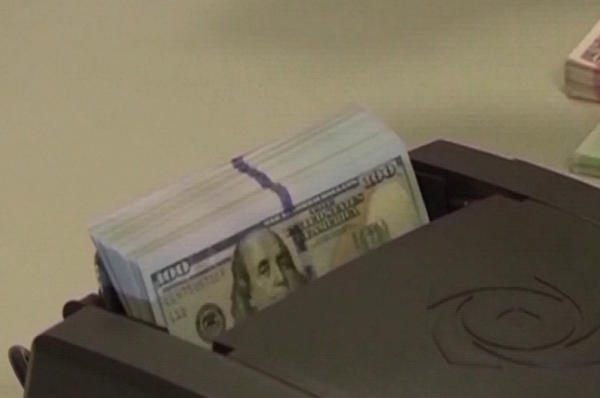 ABD doları, dün geç saatlerde değer kazandı.