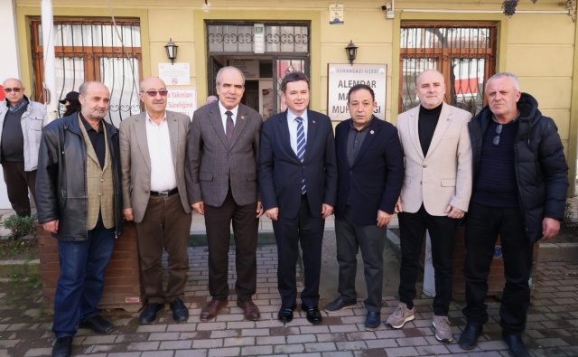 Göreve geldiği günden bu yana Osmangazi’yi mahalle mahalle gezerek vatandaşların