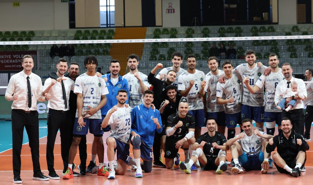 SMS Grup Efeler Ligi’nde mücadele eden Bursa Büyükşehir Belediyespor, 23.
