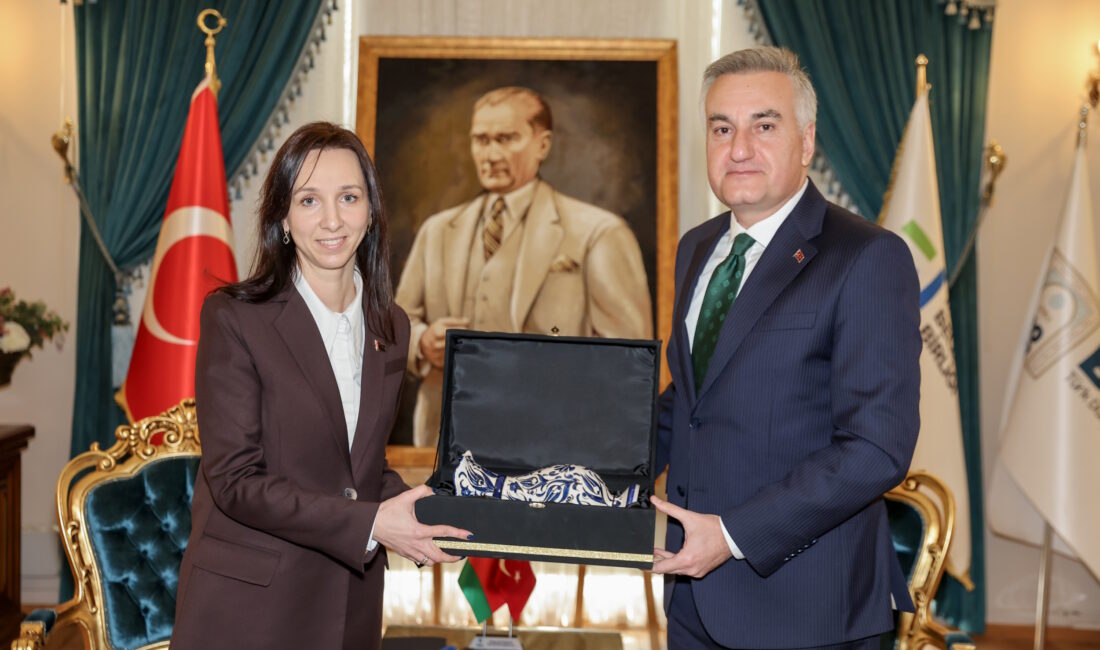 Bursa Büyükşehir Belediye Başkanvekili Mustafa Orkun Gazioğlu, Belarus İstanbul Başkonsolosu