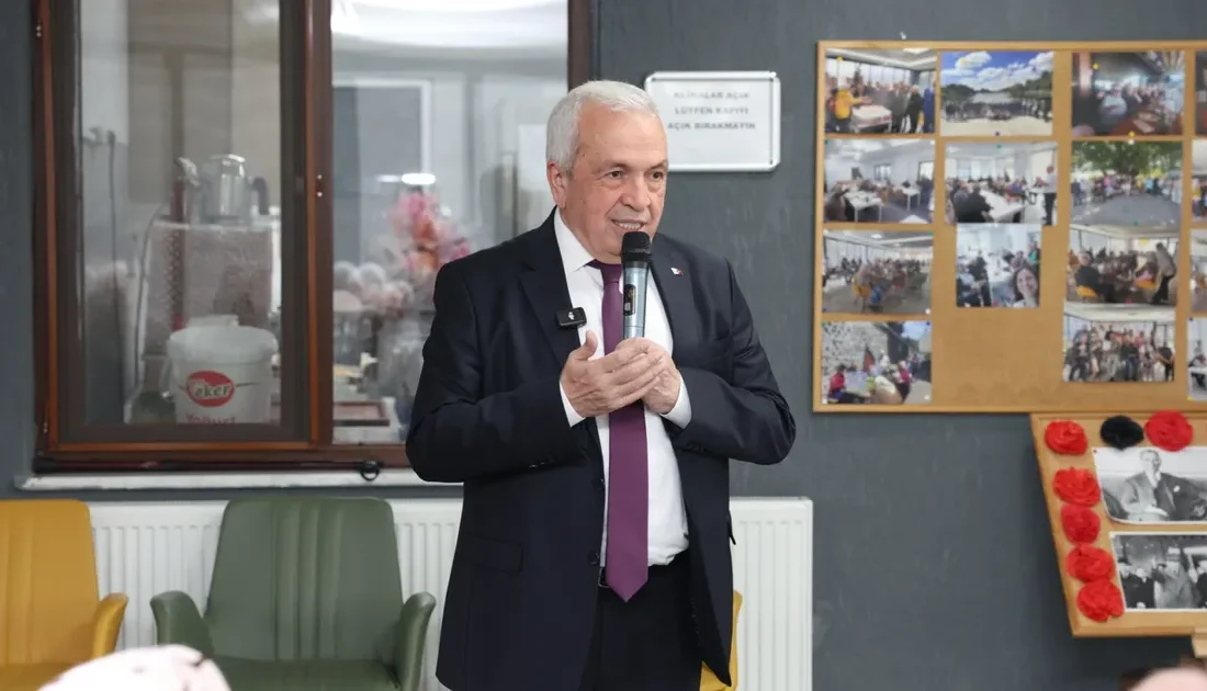 Nilüfer Belediye Başkanı Şadi Özdemir, belediyeye bağlı huzurevlerini ve Alzheimer