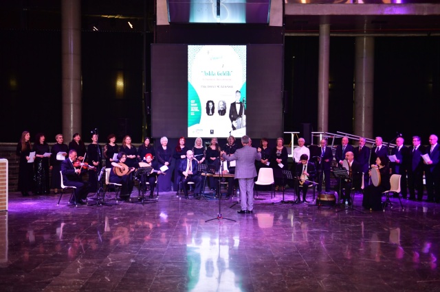Osmangazi Belediyesi’nin “Osmangazi’de Bir Ramazan Akşamı” programı kapsamında düzenlediği ‘Aşkla