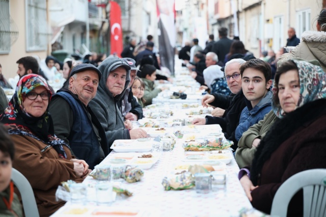 Paylaşma ve dayanışma ayı olan Ramazan’ın manevi atmosferini her akşam