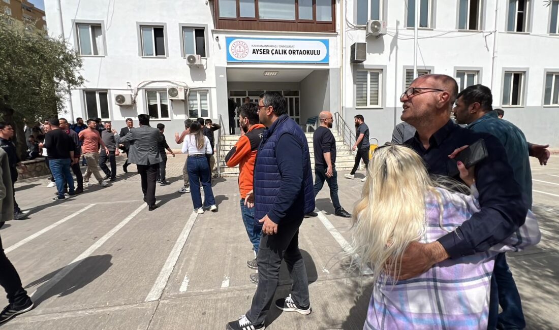 Kahramanmaraş’ta bir ortaokulda düzenlenen silahlı saldırıda 1 öğretmen ve 3