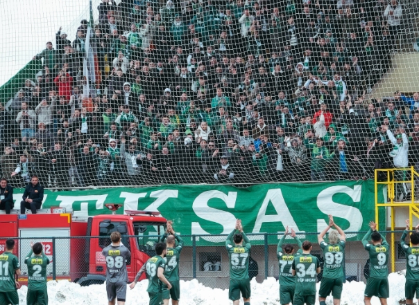 Bursaspor ile Güzide Gebze Spor Kulübü arasında oynanan TFF 2.