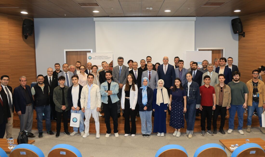 Bursa Uludağ Üniversitesi’nde (BUÜ) kitap sevgisini aşılamak ve kütüphane hizmetlerine