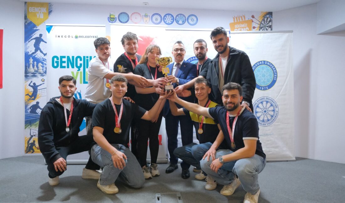 İnegöl Belediyesi’nin 2026 yılını Gençlik Yılı ilan etmesinin ardından bu