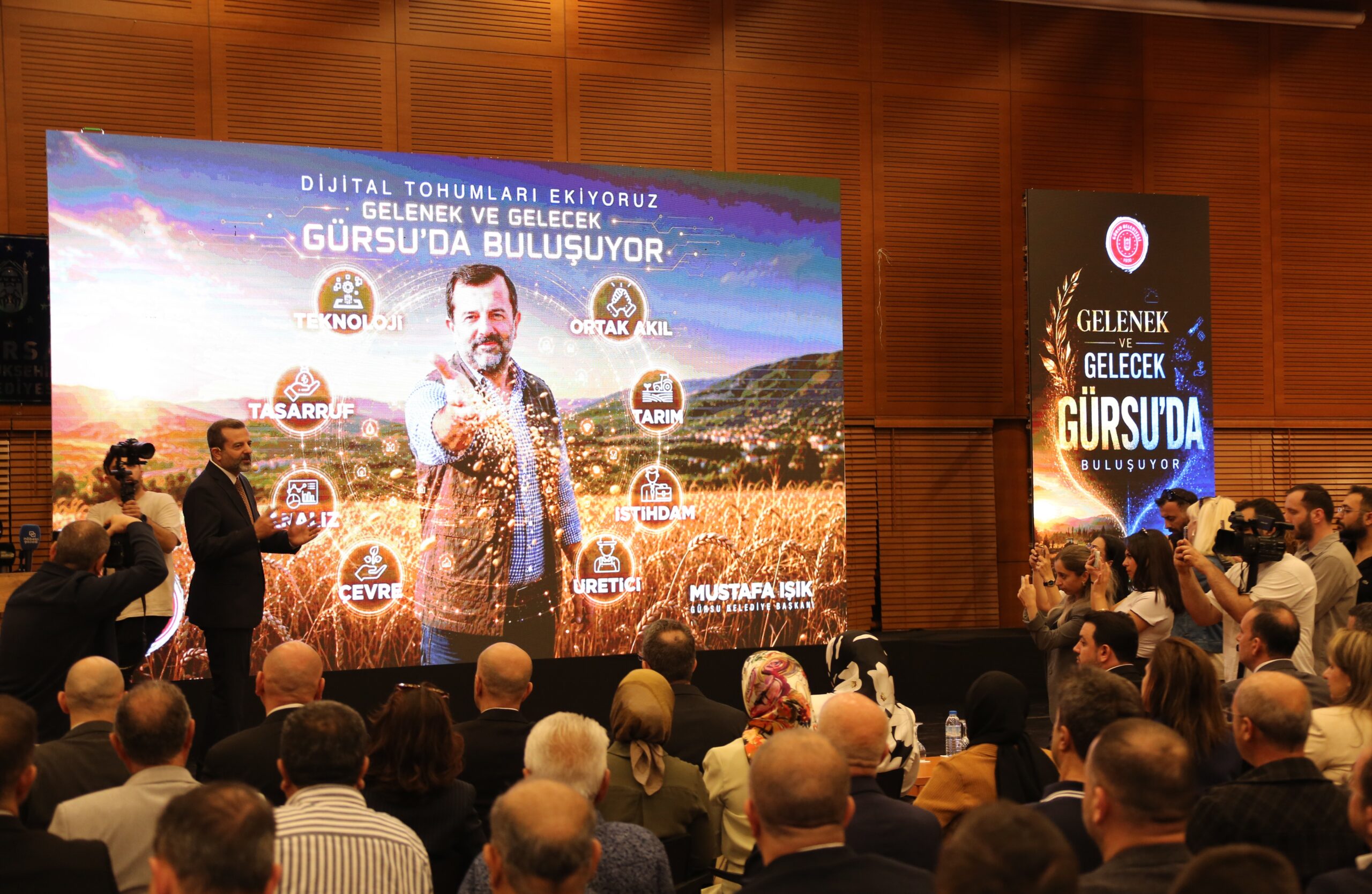 Bursa’nın bereketli toprakları teknolojiyle filizleniyor. Gürsu Belediyesi, “Dijital Tohumları Ekiyoruz,