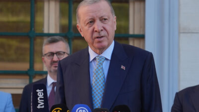 Cumhurbaşkanı Erdoğan, vatan savunmasında görev alan Mehmetçik'in bayramını, "Ülkemizde, bölgemizde